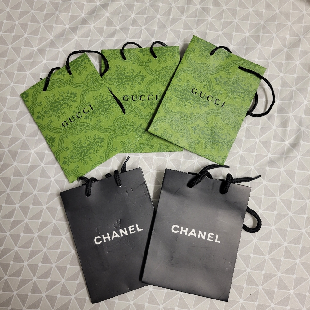 Gucci Shopping Bags